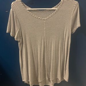 Fits 11-16 and is also a long fitting shirt